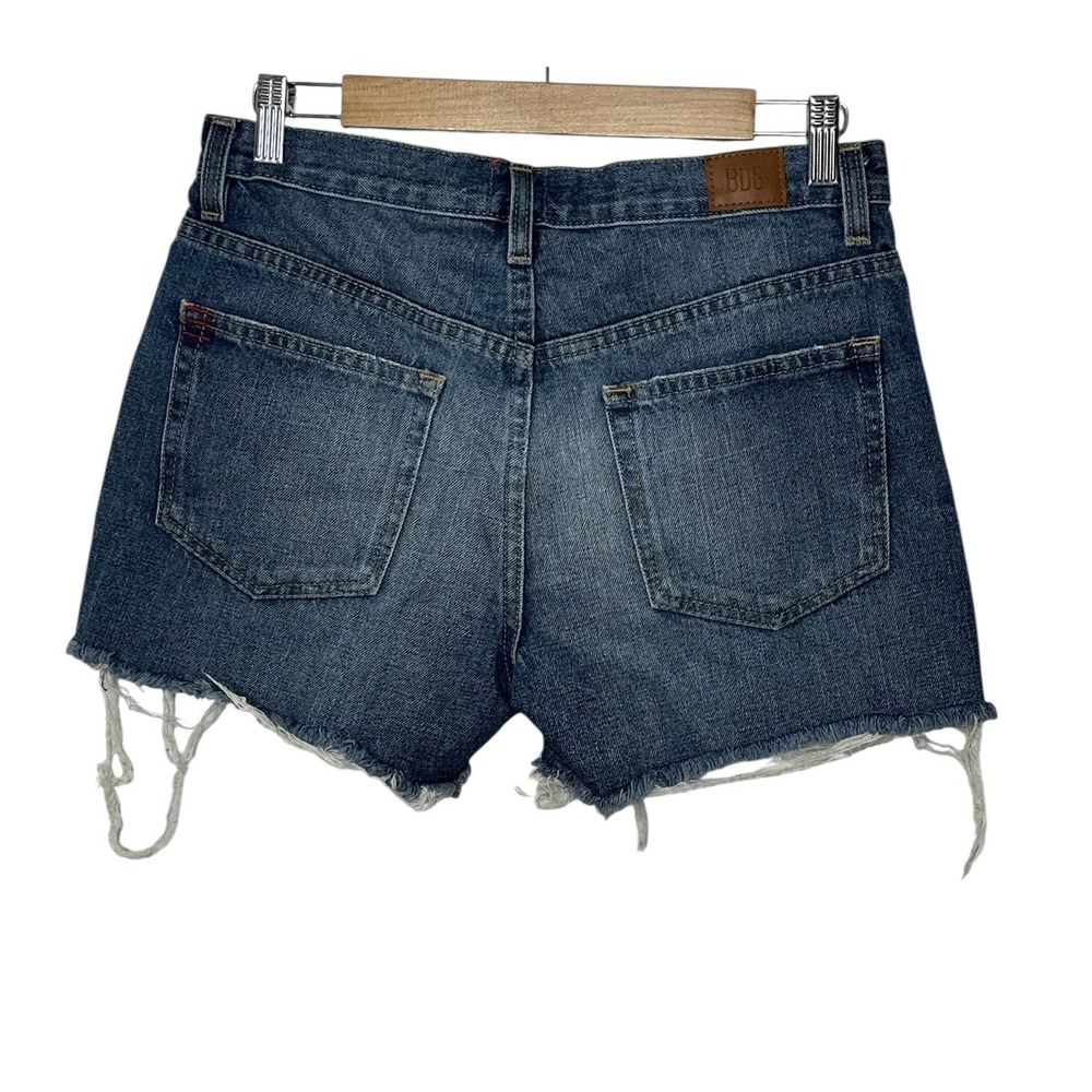 BDG Jean Shorts Women's Size 25 Blue Distressed Button‎ Fly Classic Boyfriend - Picture 2 of 7
